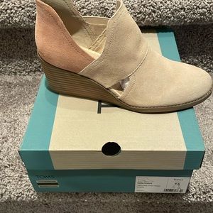 Toms Beige and Pink Ankle Booties